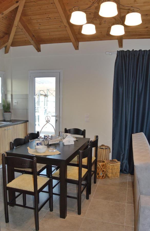 Apartamento La Maison Bleue Lixouri Exterior foto